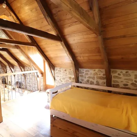 Holiday home Maison De Caractere Au Calme Avec Jardin, Terrasse Et Wifi - Proche Sites Touristiques Et Randonnees - Fr-1-742-13